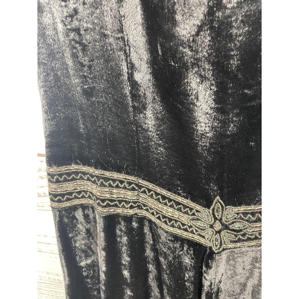 Mondi Dress Women's 38 US SZ 8 Black Beaded Crushed Velvet Sleeveless Maxi Gown - Picture 7 of 10